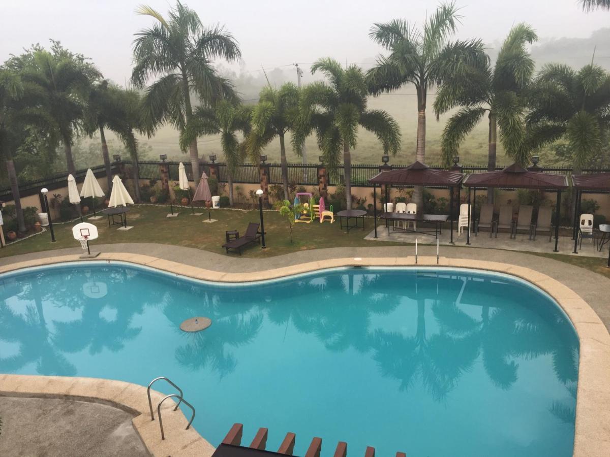 Villa Angelica Resort Alaminos Eksteriør billede