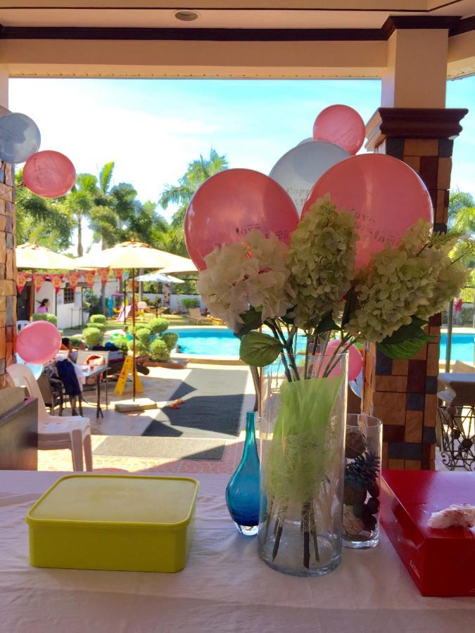 Villa Angelica Resort Alaminos Eksteriør billede